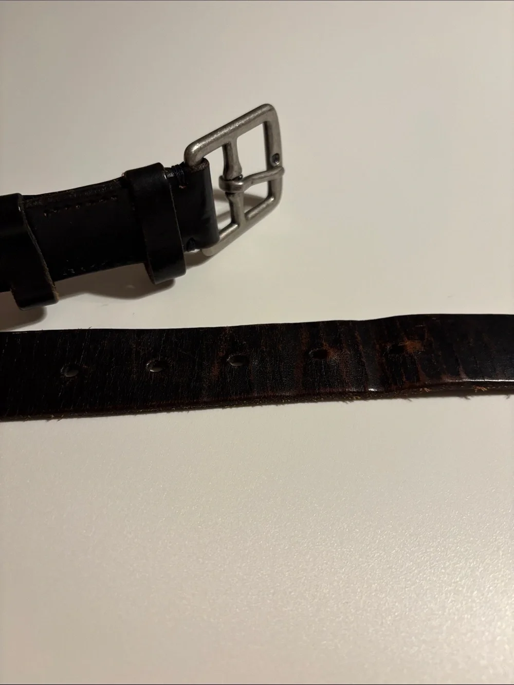 Fossil Men's Dark cowhide Leather Belt with Silver Buckle size 38 used